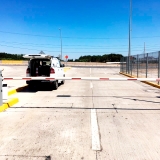 barrera-vehicular-eva-7-lau-en-aeropuerto-santiago